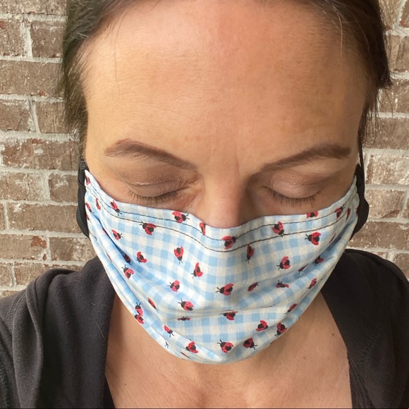 Ladybug face mask - Picture 2 of 5